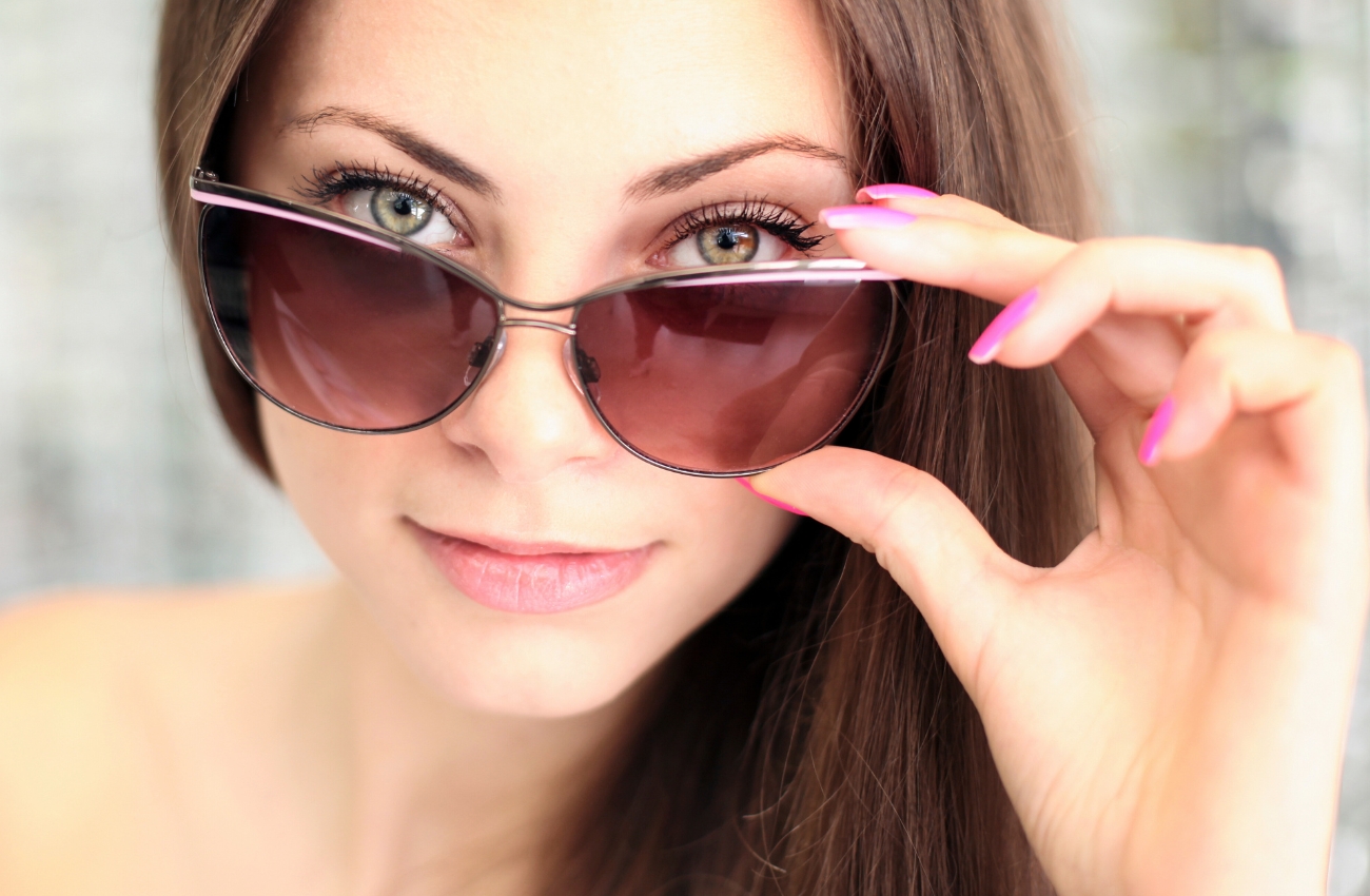 beneficios llevar gafas de sol